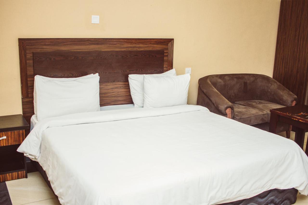 Residency Hotels Enugu Independence Layout Экстерьер фото